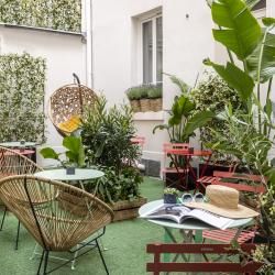Hotel Avalon Cosy - cour